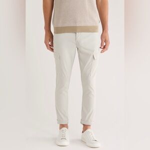 🔥 $98.50 DKNY Sportswear Essential Tech Cargo Pants Men’s Size 33 x 30 🔥